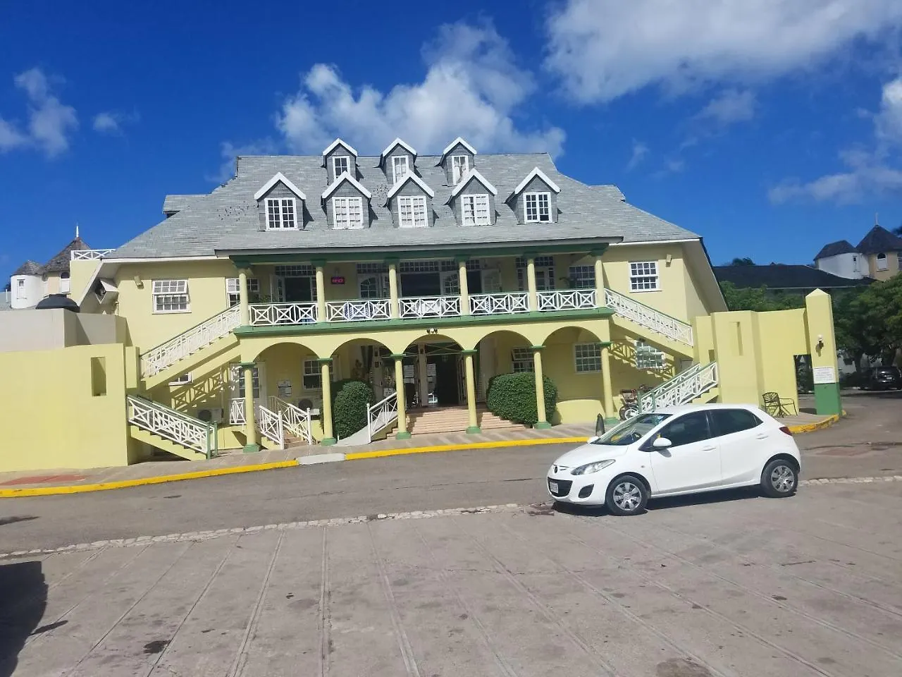 Rosi Ocean Sand Hotel Apt Ocho Rios Jamaica